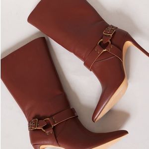 Boots from pretty little thing